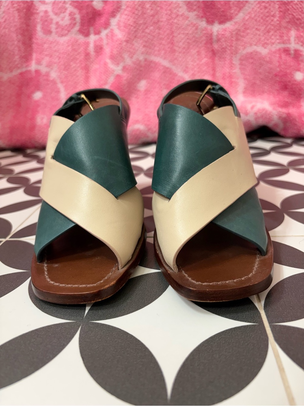Tory Burch Two-Tone Green and Cream Leather Slide Sandals